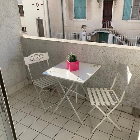 Appartement Proche Des Halles Narbonne Buitenkant foto